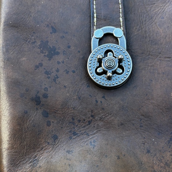 Bespoke handmade crossbody purse with artisan clasp - Picture 7 of 7